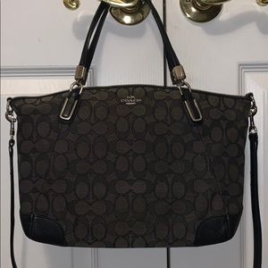 Coach Kelsey Satchel